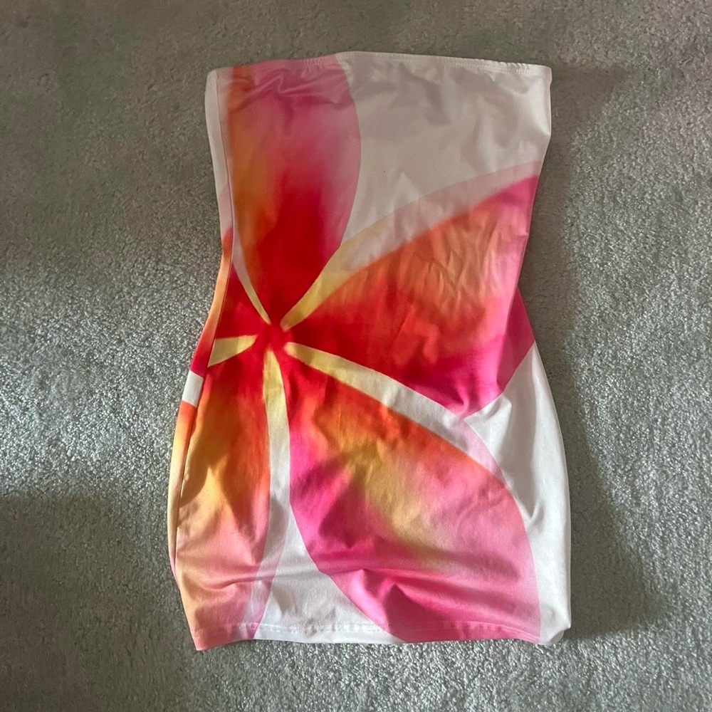 Pink and Orange Strapless Dress